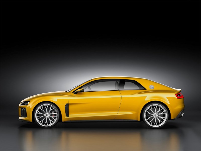 Audi Sport quattro Concept 2013 вид сбоку