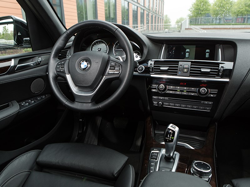 BMW X3 xDrive 20d 2015 салон