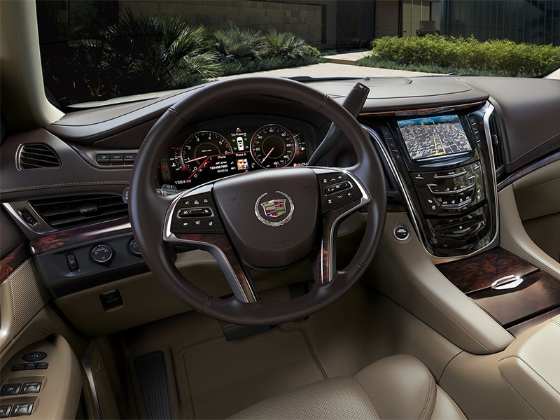 Cadillac Escalade 2015 водительское место