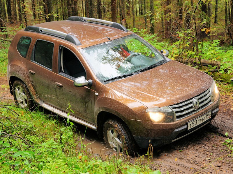 Renault Duster 2012 на бездорожье фото 10