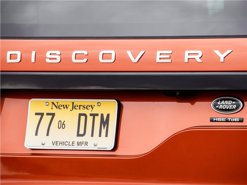 Land Rover Discovery 2017 задняя дверь