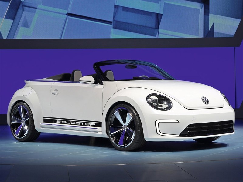 Новый Volkswagen New Beetle - Volkswagen E-Bugster Speedster 2012 вид спереди
