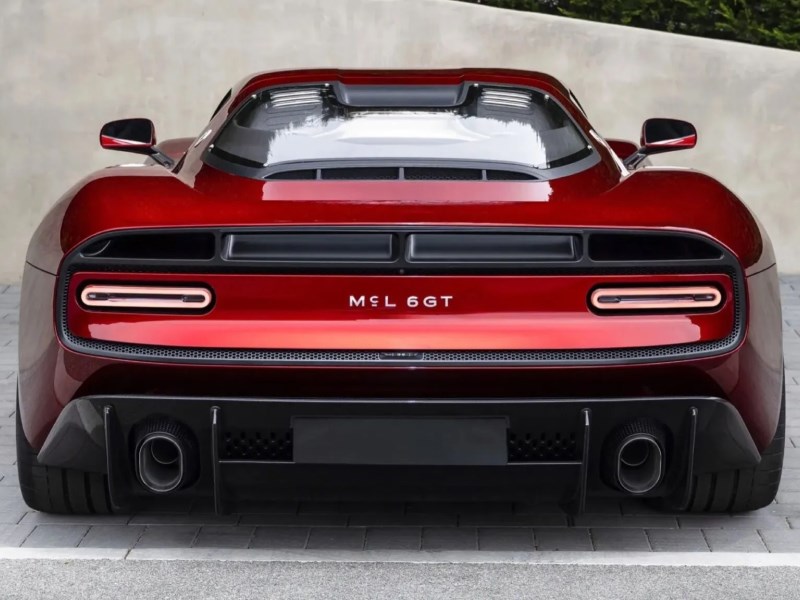 McLaren обновил свой логотип 