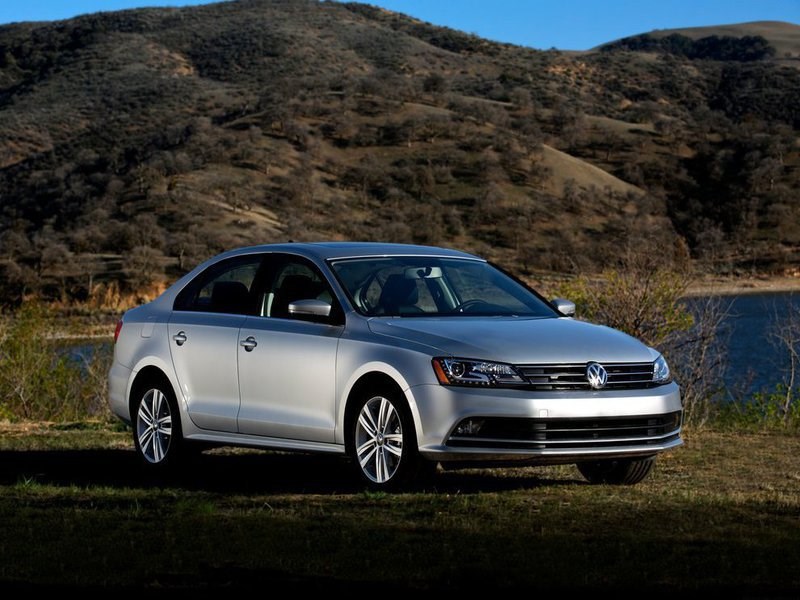 Volkswagen расширил список опций для седана Jetta