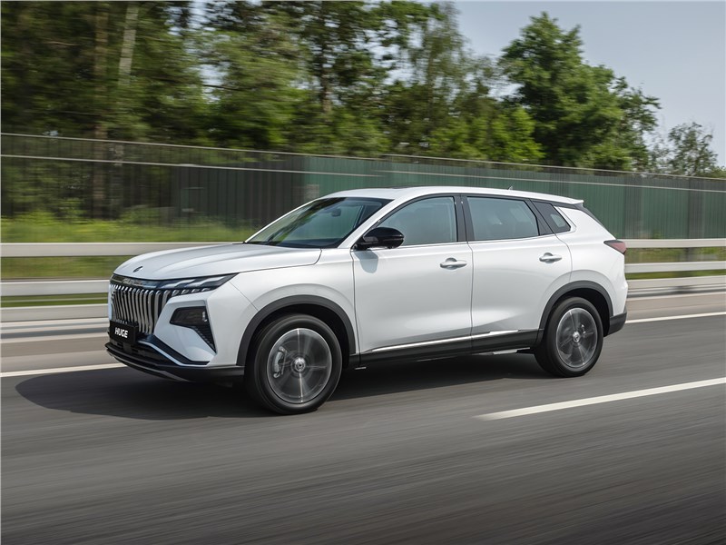 Dongfeng Huge (2025) вид сбоку