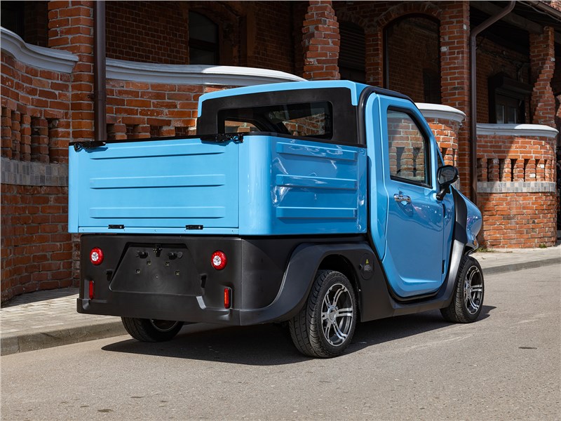 Eonyx Profi (2026) вид сзади