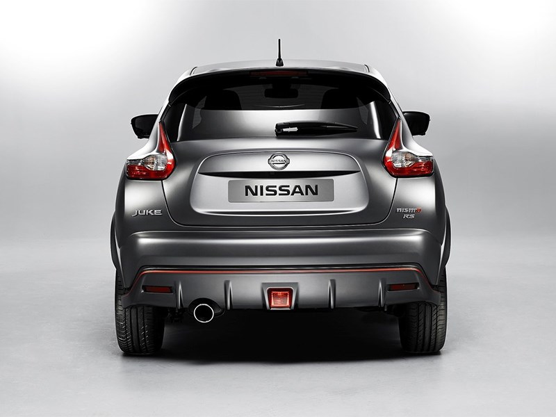 Nissan Juke Nismo RS 2014 вид сзади