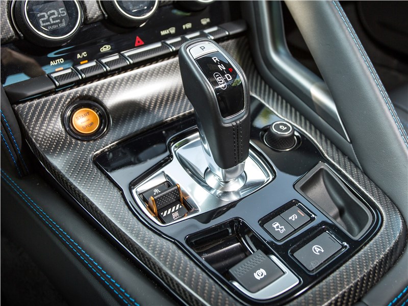 Jaguar F-Type S AWD Coupe 2016 управление трансмиссией