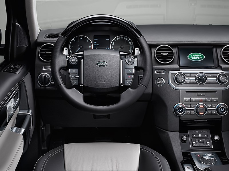 Land Rover Discovery XXV SE 2014 водительское место