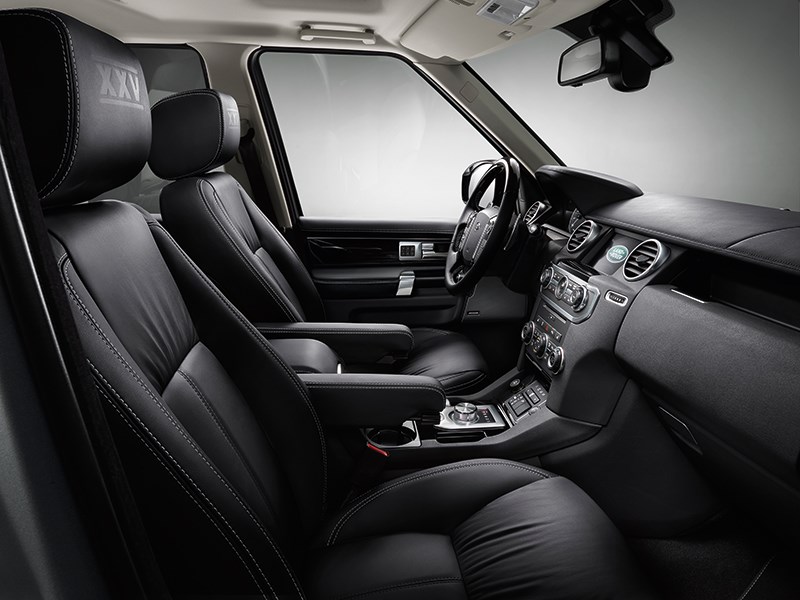 Land Rover Discovery XXV SE 2014 передние кресла