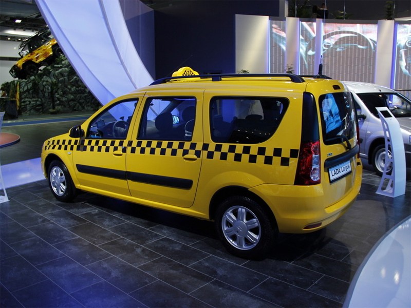 На ММАС-2012 было представлено такси Lada Largus