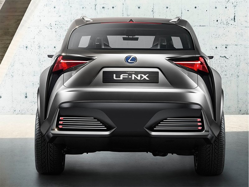 Lexus LF-NX концепт 2013 вид сзади