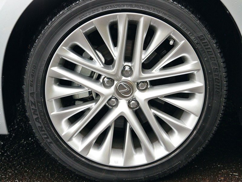 Lexus ES 2013 колесный диск