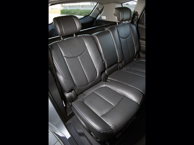 Luxgen 7 SUV 2012 задний диван