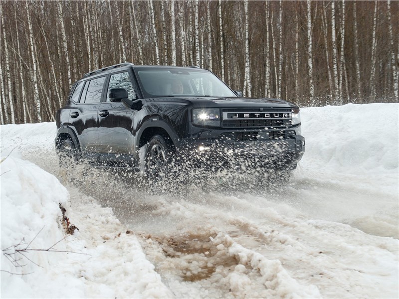 Jetour T1 (2025) вид спереди