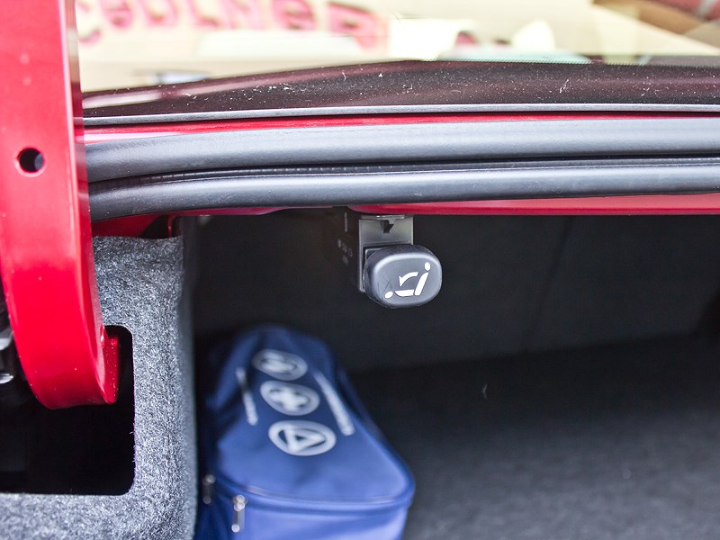 Mazda 6 2013 багажное отделение