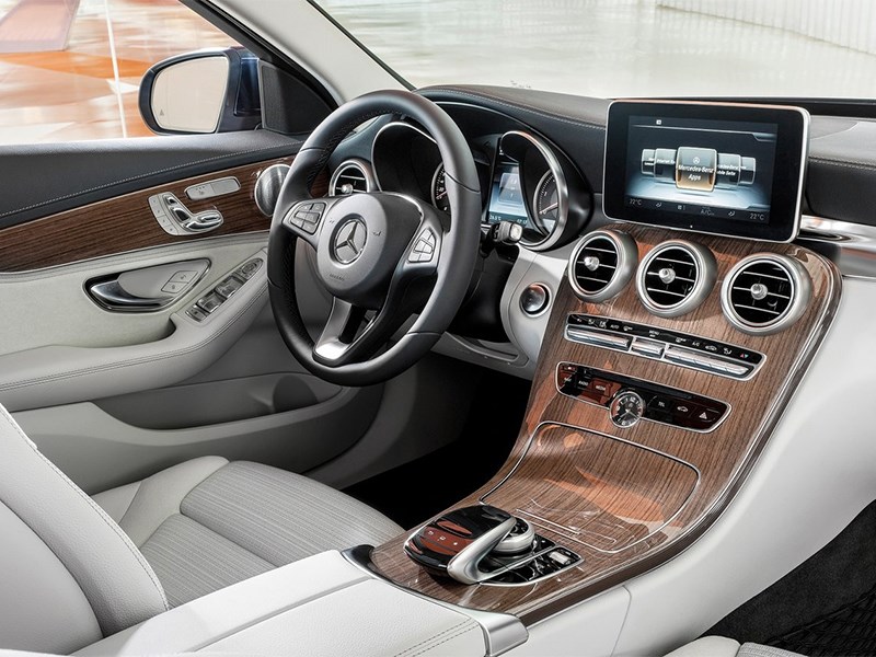 Mercedes-Benz C-Klasse 2014 интерьер