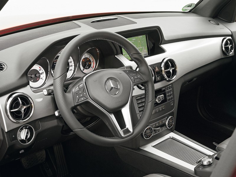 Mercedes-Benz GLK 2013 водительское место