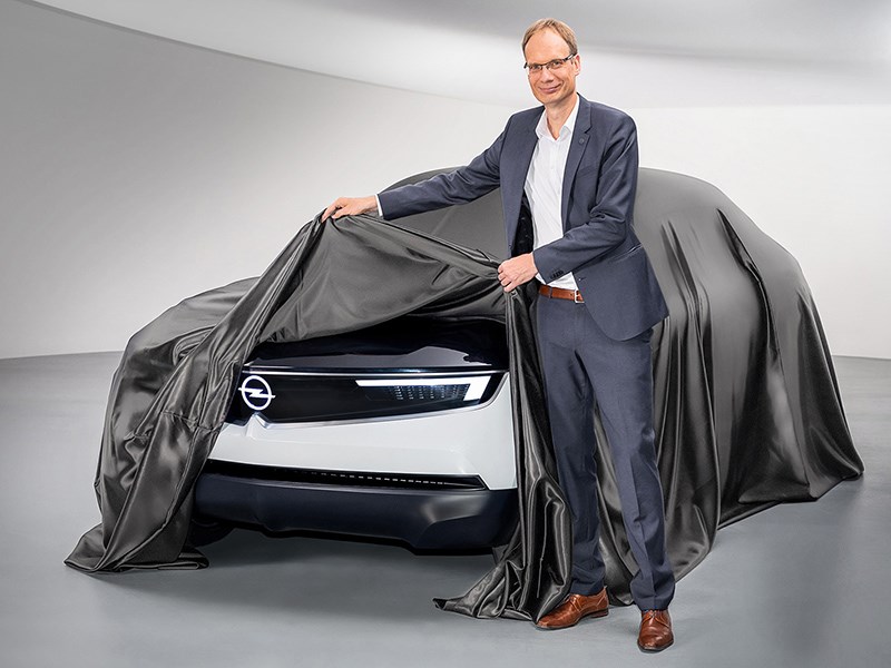 Opel готовит концепт с новым фирменным дизайном