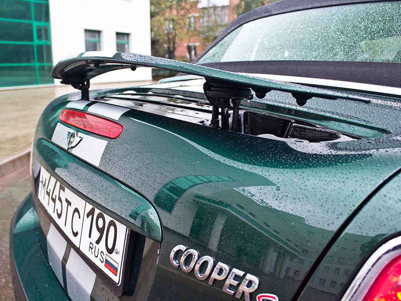 MINI Cooper S Roadster 2012 антикрыло