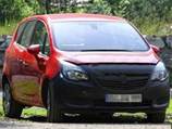 Папарацци поймали в объективы обновленный Opel Meriva