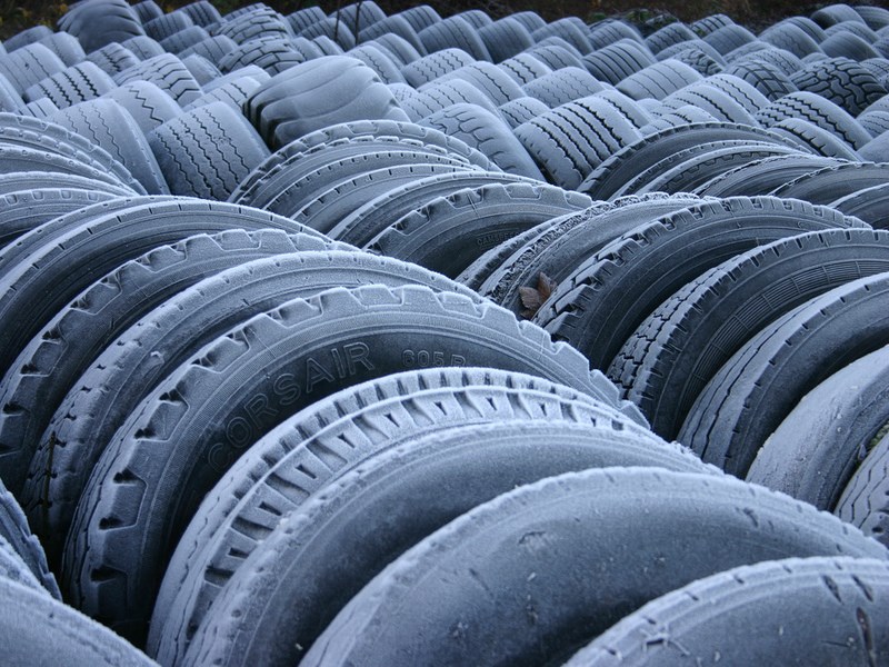 По итогам года российский рынок шин для легковых автомобилей может сократиться на 6%