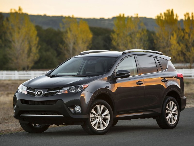 Toyota раскрыла информацию о RAV4