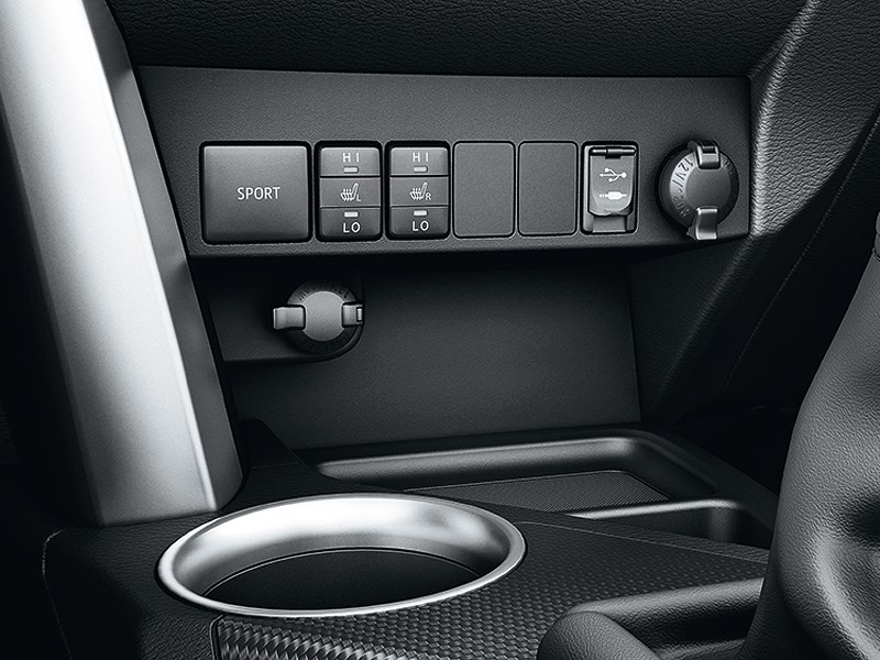 Toyota RAV4 2013 кнопки управления