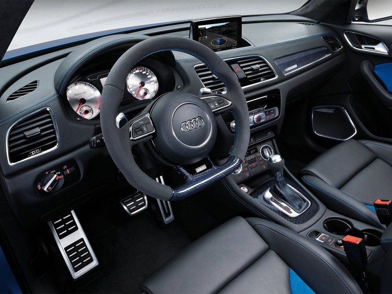 Audi RS Q3 concept 2012 водительское место