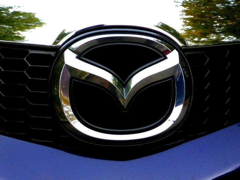 Mazda поделилась подробностями о своем первом автомобиле-гибриде