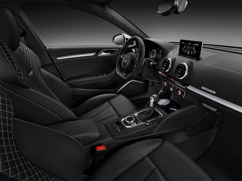 Audi S3 sportback 2013 передние кресла