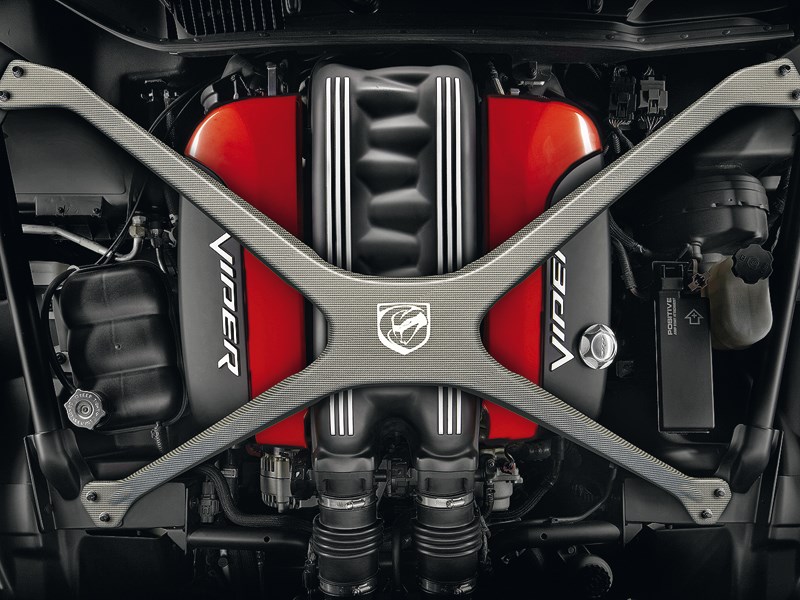 Chrysler SRT Viper GTS 2013 двигатель