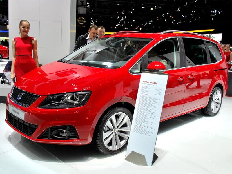 Минивэн Seat Alhambra привезут в Россию к концу года