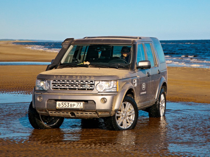 Land Rover Discovery - land rover discovery 2013 вид спереди