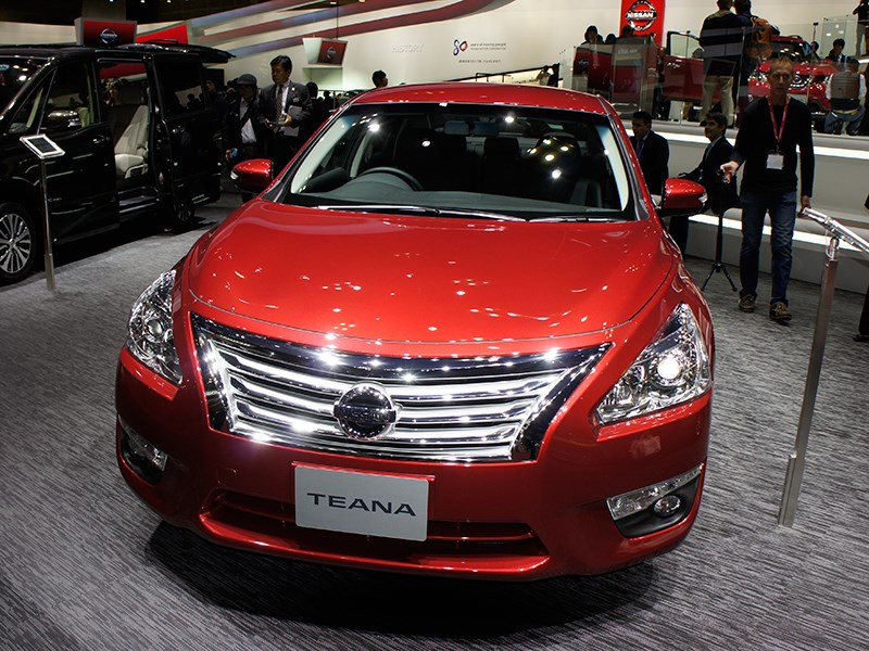 Nissan Teana 2014 вид спереди