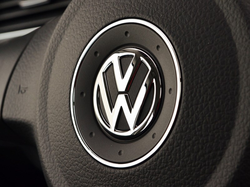Volkswagen AG планирует провести значительные сокращения сотрудников по всему миру