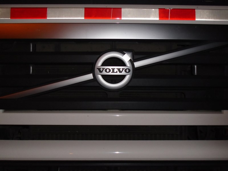 Volvo займется созданием программного обеспечения для «беспилотников»