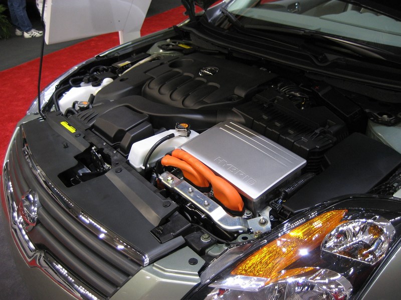 Nissan приступил к созданию нового гибридного автомобиля для европейского рынка