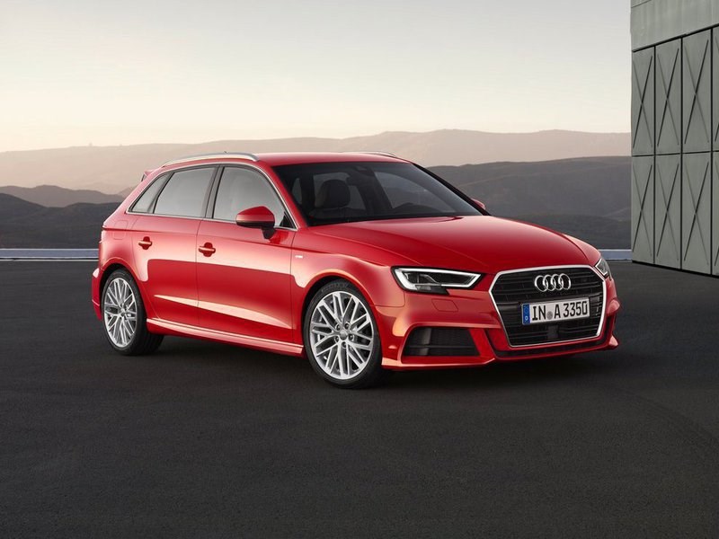 Audi выведет на российский рынок новый A3 уже в июне