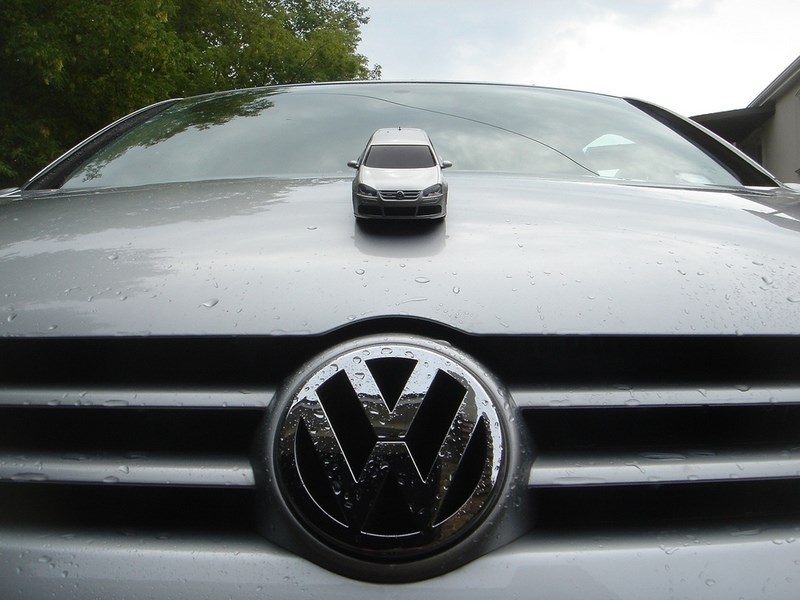 В ноябре Volkswagen AG потерял почти 6 процентов российских продаж