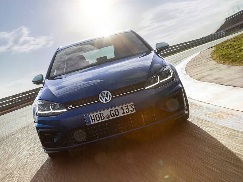 По стопам Seat: Volkswagen Golf R потеряет в мощности
