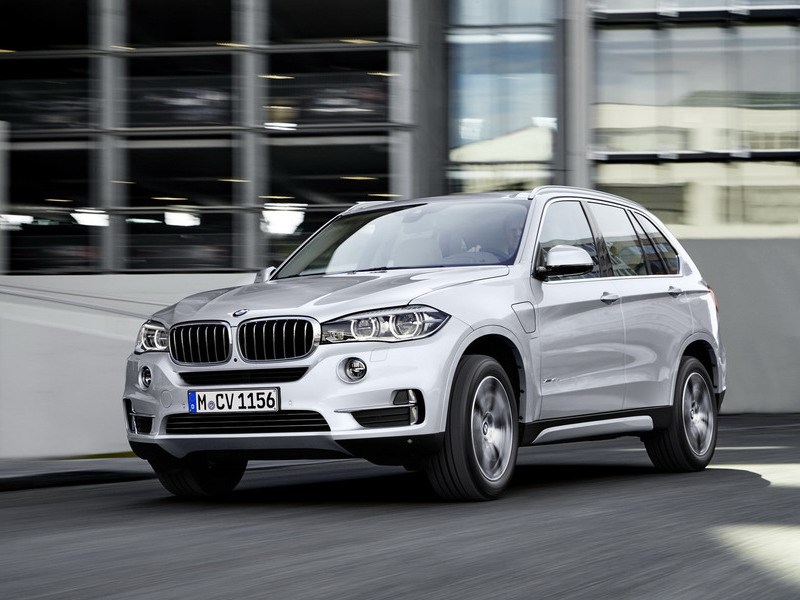 BMW открывает прием заказов на новую линейку iPerformance