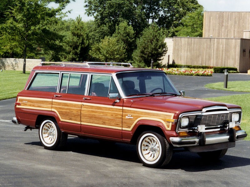 Jeep Grand Wagoneer превратили в прекрасный рестомод