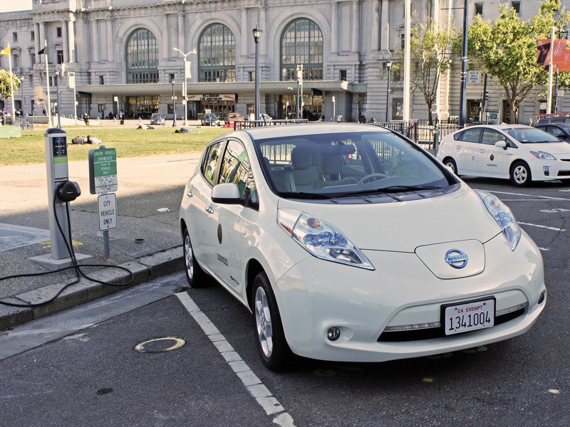 Nissan внесет свой вклад в расширение инфраструктуры для электромобилей в Европе