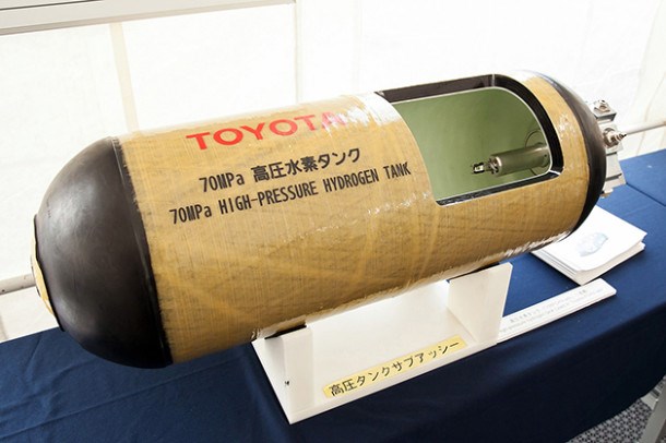 Toyota готова вывести свой первый серийный водородный автомобиль на рынок