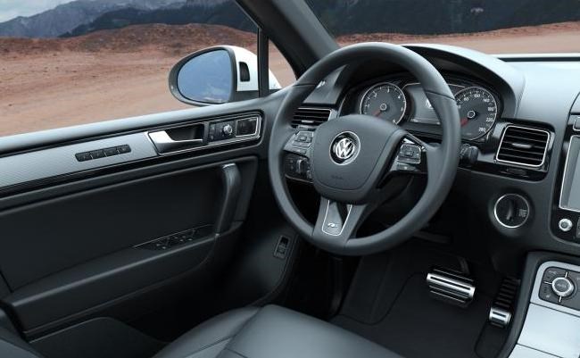 В Германии начались продажи обновленного Volkswagen Tuareg