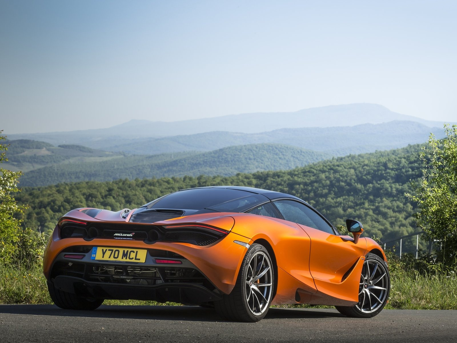 MCLAREN 720s Coupe