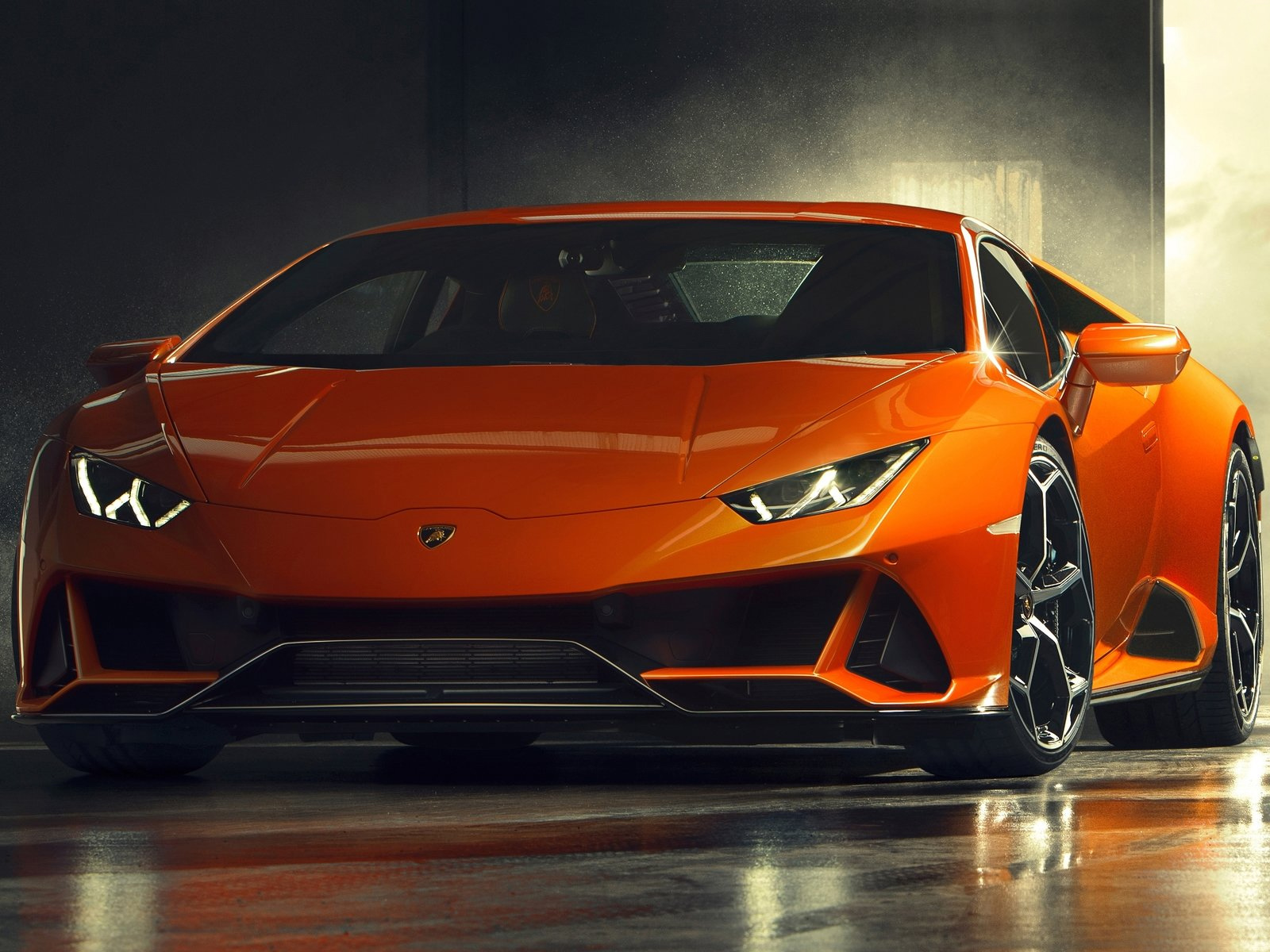 Фото Lamborghini Huracan Evo - фотографии, фото салона Lamborghini Huracan  Evo, I поколение