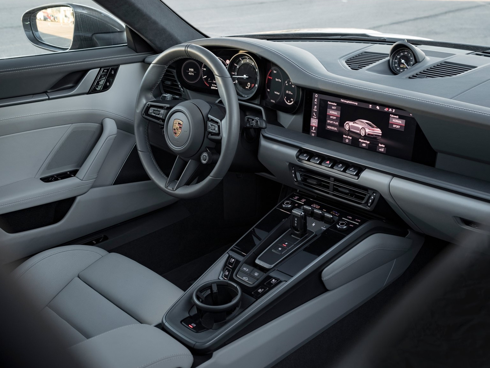 Porsche 911 Turbo s 2020 Interior