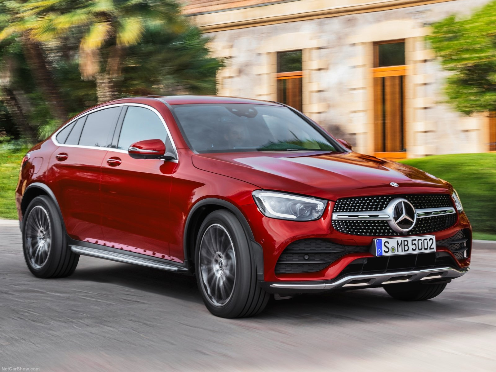 Mercedes кроссовер GLC